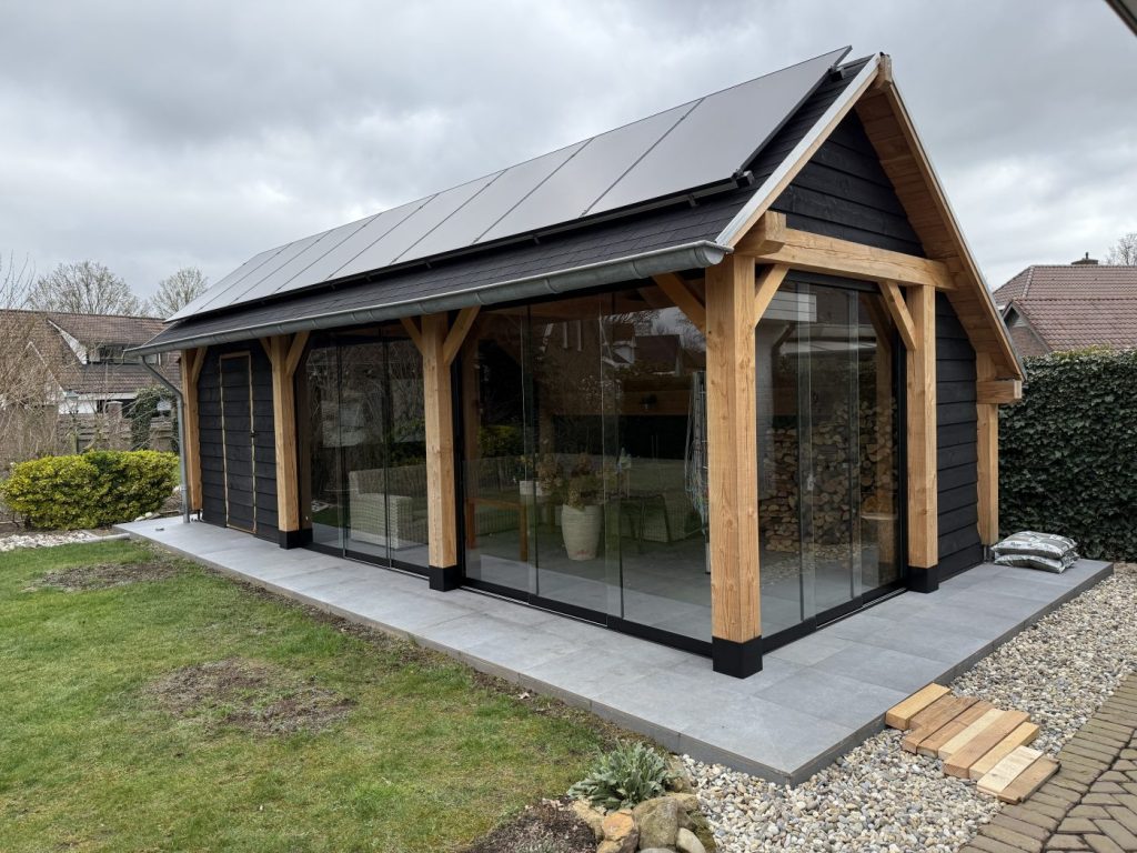 overkapping basic 500cm x 300cm met schuur 200cm